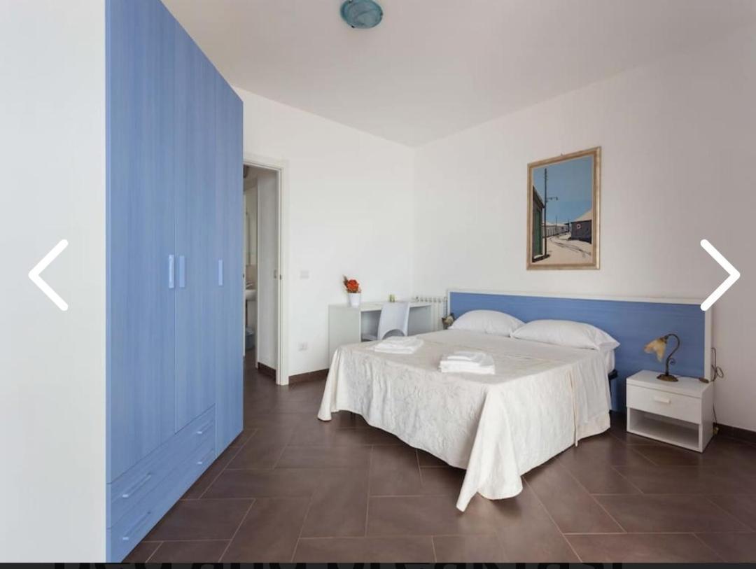 La Nave Sul Mare Di Taormina Bed and Breakfast Letojanni Buitenkant foto